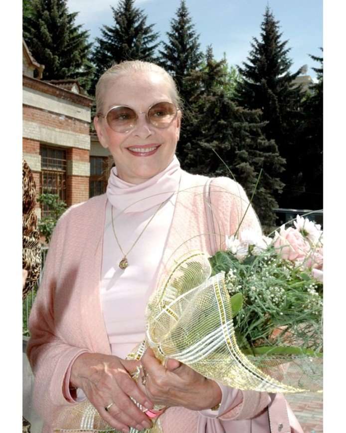 «Красиво постарела»: в сеть попало новое фото 77-летней Барбары Брыльской