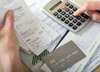 Як правильно купувати одяг, щоб потім її легко продавати