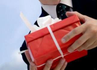 найцінніший подарунок! Проблема вибору вирішена!