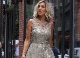 52-річної Сарі Джесіці Паркер треба терміново завязувати зі світом кіно.