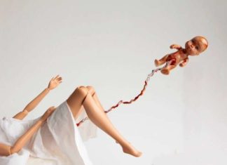 Таємні пристрасті ляльки Барбі.