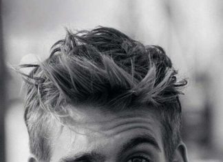 «Виріс хлопчик-то!»: син Сінді Кроуфорд не приховує своїх почуттів до коханої.