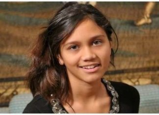 Вісім життів.