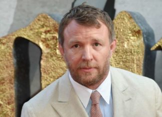 У Гая Річі виник конфлікт з продюсерами фільму «Аладдін».