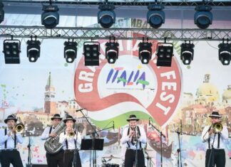 Італійський шик в Москві – fashion-покази на Grand Italia Fest.