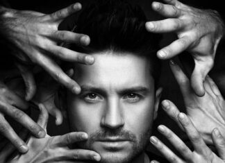 «Несправжня сімя»: Сергія Лазарєва знову атакують нетактовними питаннями.