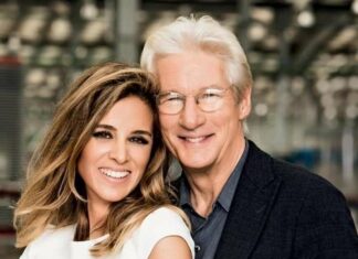 «Рада так любов!»: Річард Гір одружився на 35-річною журналісткою.