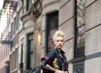 Модні перехожі.