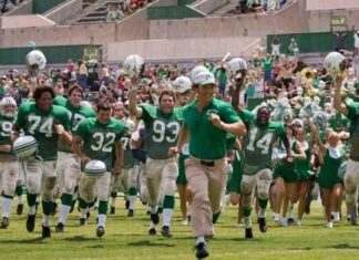 Фільми про американський футбол, засновані на реальних подіях