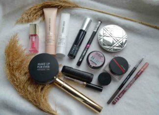 Святковий нюд, який підійде і кароокою шатенці і блакитноокою блондинці