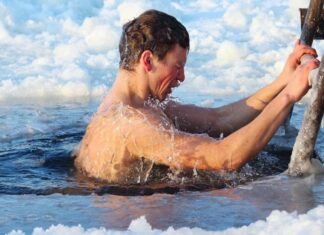 Де зануритися в ополонку.