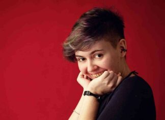 5 фраз, які потрібно перестати говорити у відповідь, коли вам роблять комплімент