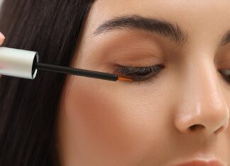 От грустных “90-х” к роскоши: Масло для бровей и ресниц, которое творит чудеса