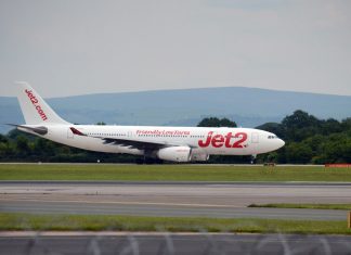 Чому підлітки зараз говорять про “канікули на Jet2”