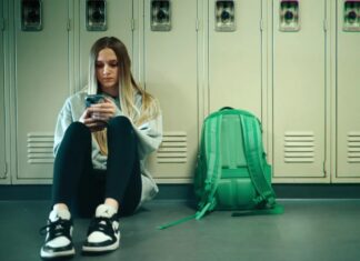 Як мама, “Невідомий номер”: документальний фільм “Шкільний сом” щойно розкрив новий страх