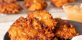 Секрет ледачого кухаря для ідеальних драників: забудьте про віджимання, додайте крохмаль
