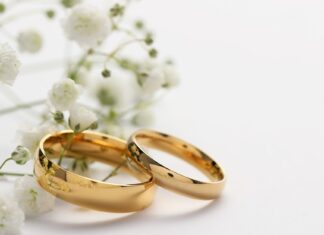 Від розбитого до благословення: історія пари через невірність до зцілення на основі віри