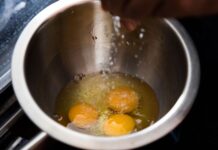 Соління яєць заздалегідь не зіпсує їх: науковий тест