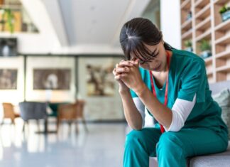 Для безпечних пологів потрібен безпечний персонал: чому кількість медсестер у лікарнях важлива