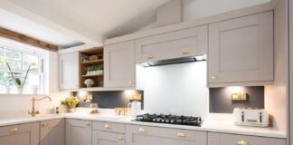 Tren Dapur di Tahun 2026: Desainer Memprediksi Peralihan dari Hasil Akhir yang Dingin dan Mengkilap