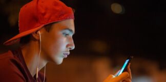 Маркетинг оружия детям: Отчет требует прозрачности от социальных сетей