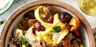 Makan Malam Hari Valentine: Makan Romantis di Rumah