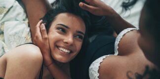 Více než jen sex: 13 důležitých otázek k prohloubení sexuální intimity