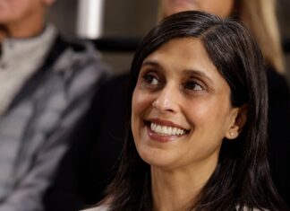 Друга леді Уша Венс: Відкритий діалог, а не сліпа згода з чоловіком-віце-президентом