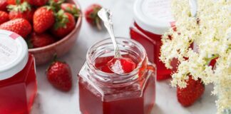 Strawberry Elderflower Jelly: A Crystalline Spring Treat