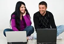 Не поспішайте змінювати статус відносин у Facebook: 10 помилок мережного етикету, яких слід уникати